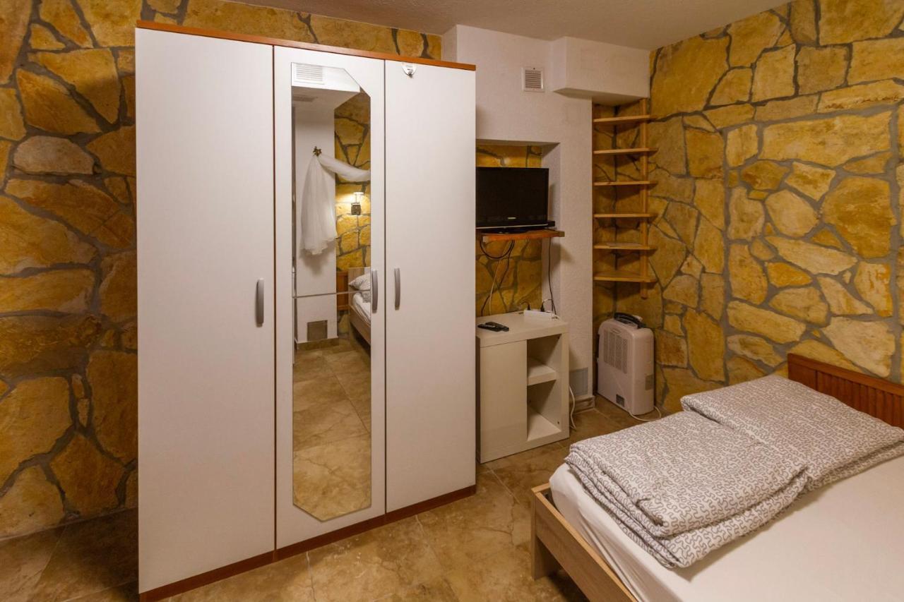 Apartments Kaktus Orebić Exterior foto
